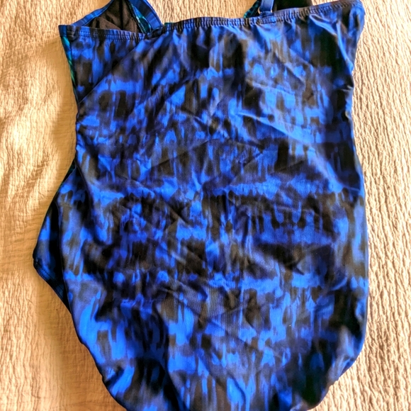 MiracleSuit Bathing Suit - Picture 2 of 5
